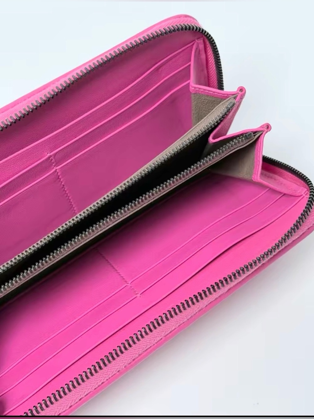 Bottega Veneta FULL SET Fuchsia Intrecciato Zip-Around Wallet! - Picture 7 of 7